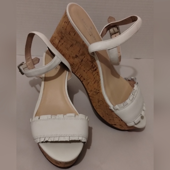 Kate Spade Tomas Sandals - Picture 4 of 16